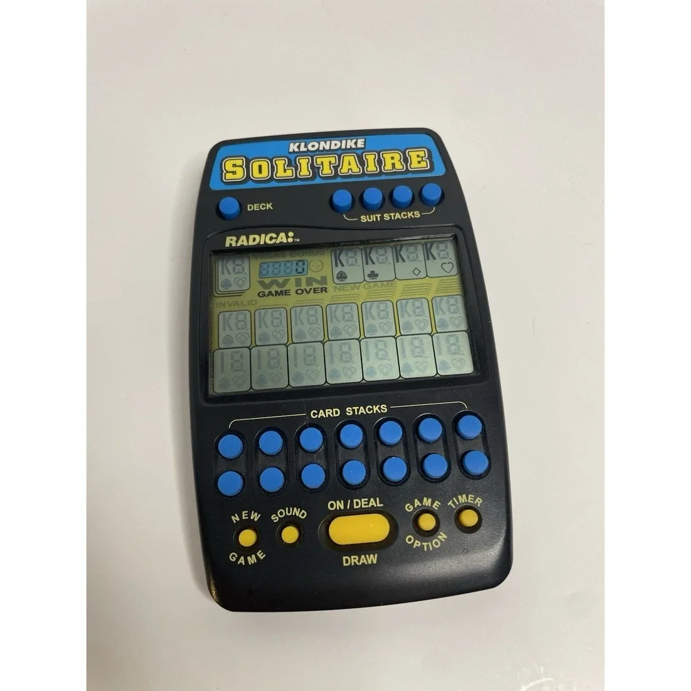 Radica Klondike Solitaire Electronic Model 2320 Handheld Travel Game Big Screen